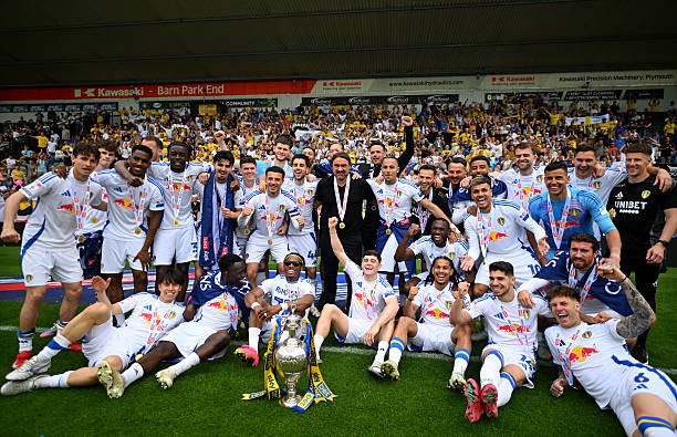 LUFCDATA's tweet photo. 💙💛💙💛💙💛💙💛💙💛💙💛💙💛💙 https://t.co/Bx7VuTK8lI