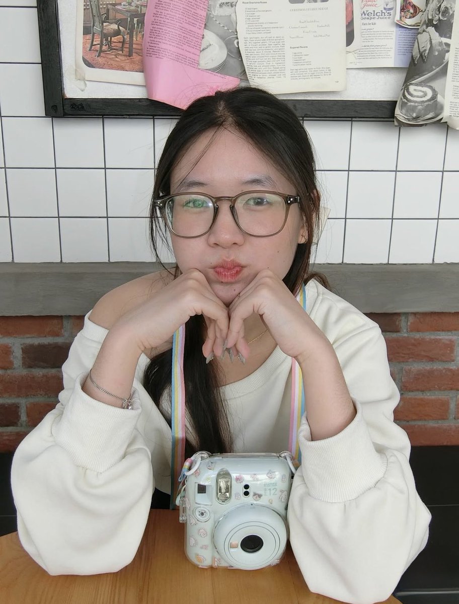 embeiu2003's tweet photo. 1 xíu dễ thương https://t.co/X3uVDTB1Zm