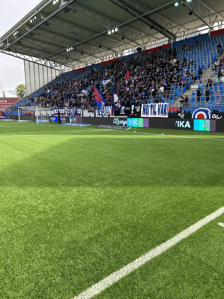 Østblokka fylles opp. Her blir det smekkfullt!
Vålerenga - Brann, sendestart kl 17