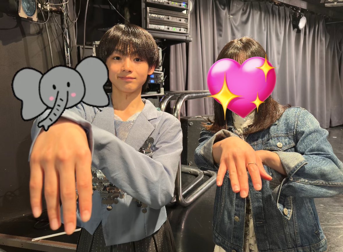 けもパンの1番好きなポーズお願いしたら、すごい迷った後に「ぞうさん」って言って、すんってポーズしてて可愛すぎてニヤニヤしてしまった
「ゾウ」じゃなくて「ぞうさん」って呼んでるの幼稚園生と一緒でとてもかわいい😭