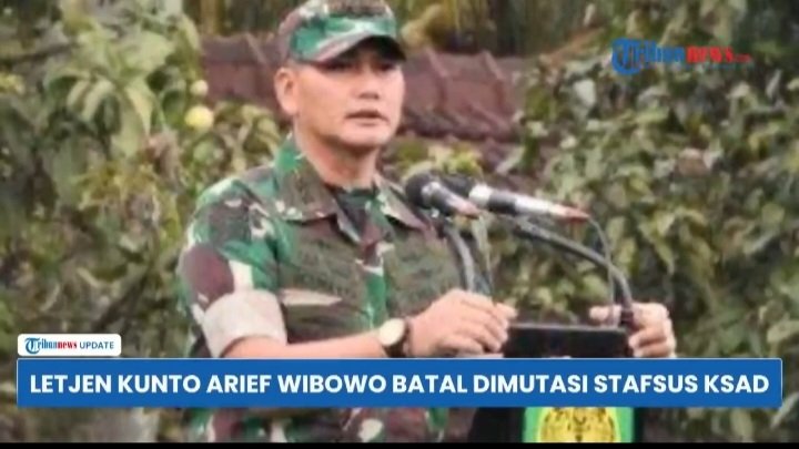 Yang Terhormat Presiden <a href="/prabowo/">Prabowo Subianto</a> 
Ijin saran pak, 
Demi selamatkan Negara dan Pemerintahan anda, Bgmana menurut anda jika Letjend TNI Kuntho Arief Wibowo diangkat sbg Panglima TNI?Hemat kami Jiwa Corsa &amp; Loyalitasnya tdk diragukan, krn beliau putera dari Prajurit terbaik negeri.