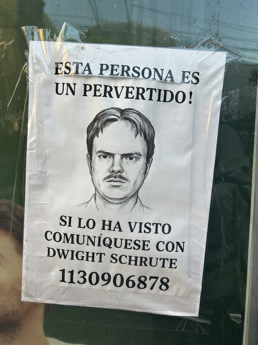 <a href="/theofficeposts_/">Mr.Poop</a> in Buenos Aires, Argentina 😂