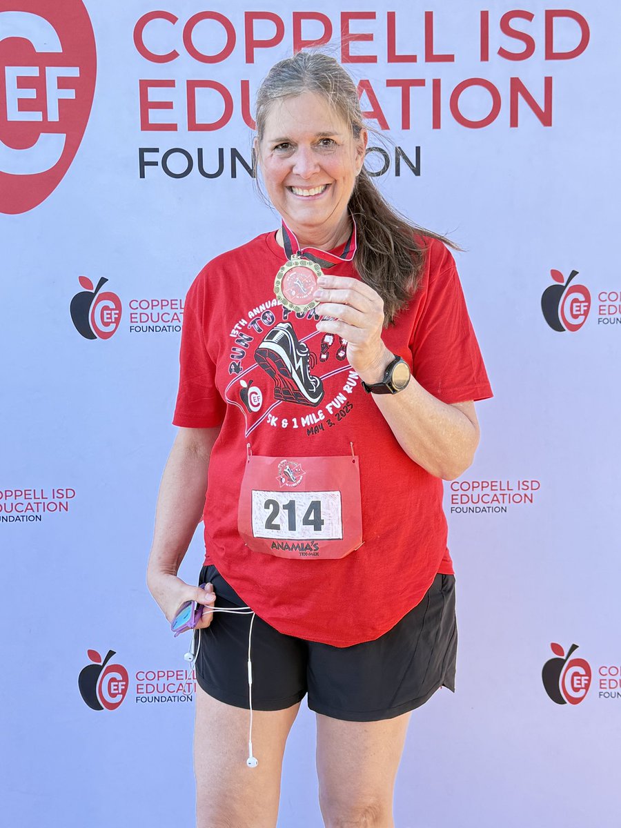 Thank you to all everyone in the community who showed up for the <a href="/coppellisdef/">Coppell ISD Education Foundation</a> Run (or walk) To Fund event this morning.  What a great way to start the weekend! 🏃🏃‍♀️🏃‍♂️ #rjlyear11