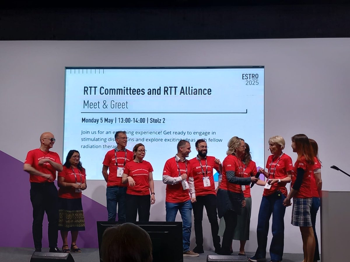 B_Tomasik's tweet photo. Great atmosphere at the #ESTRO2025 stage where the #BioCommittee hosted Meet &amp; Greet sessions! A fantastic turnout and inspiring exchanges with biologists from across the globe. Welcome to all, excited to grow this vibrant community - happy to be part of it! 🧬👥 #Radiobiology https://t.co/C7MteUzUui