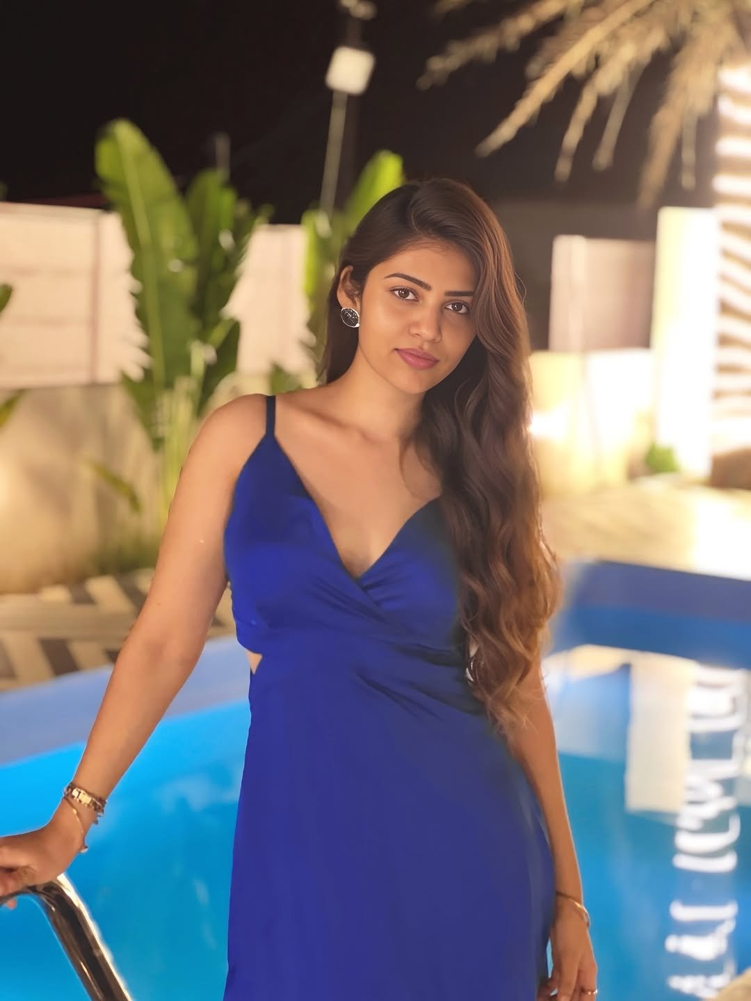 GqCJVpFa0AEMbgO?format=jpg&name=large