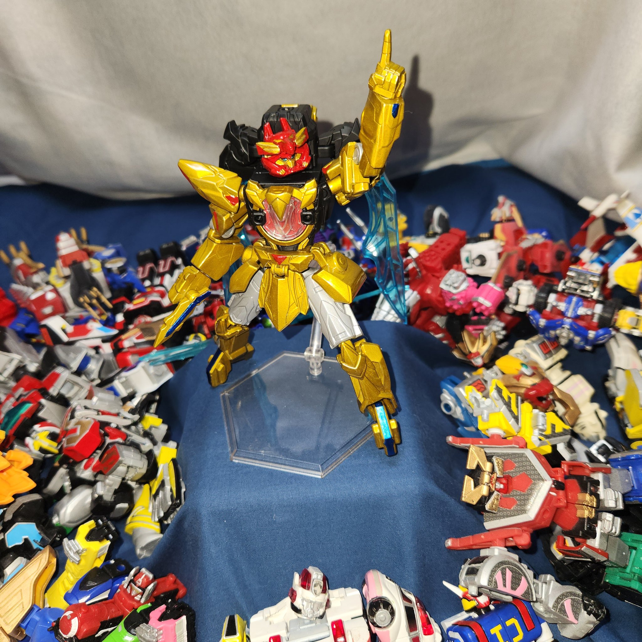 塗装完成品　ミニプラ　テガソード　ゴジュウジャー ゴジュウジャー ミニプラ デカソード 全塗装 - メルカリ