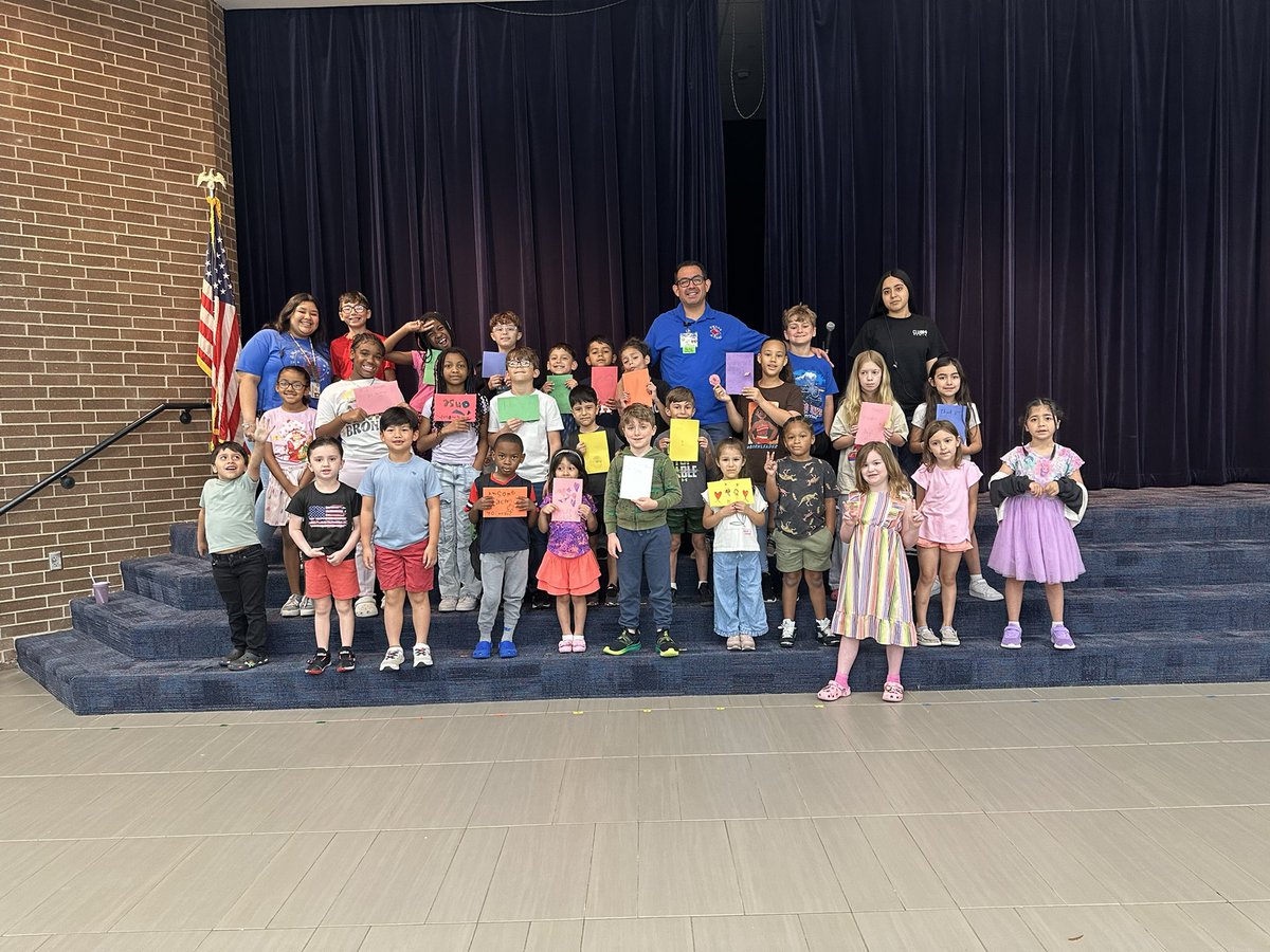 😍 Thank you to our Owens Club Rewind Team and Students for always showing me their love and appreciation <a href="/CFISDClubRewind/">CFISD Club Rewind</a>  <a href="/CFISDCOMMPROG/">CFISD COMMUNITY PROGRAMS</a> <a href="/CyFairISD/">Cypress-Fairbanks ISD</a> <a href="/cfisdowens/">Owens Elementary</a> #OwensPRIDE #CFISDSpirit #LatePost