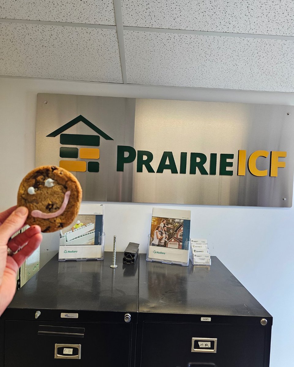 Be sure to stop by your local @timhortons to grab your #SmileCookie! You can help out <a href="/MakeAWish/">Make-A-Wish America</a> and get a delicious treat!