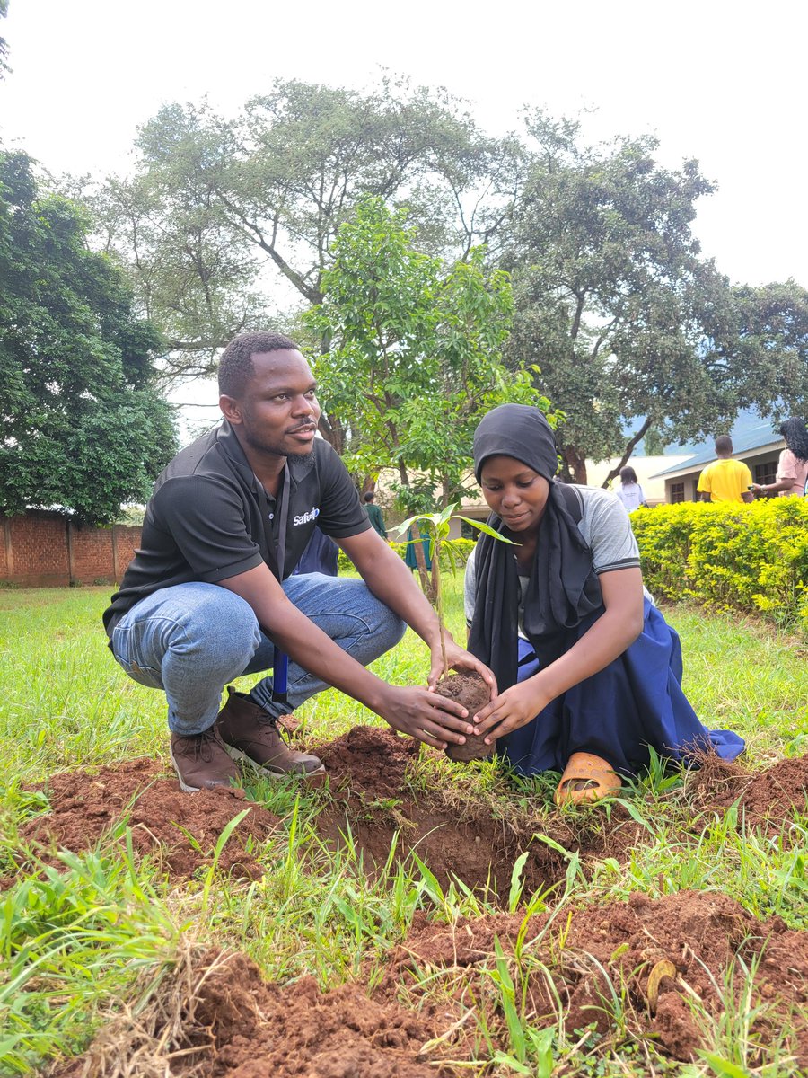 Celebrating birthdays with purpose!  Today, we joined the vibrant young women of Morogoro Secondary School to plant 100 trees, empower career dreams, and inspire a lifelong commitment to environmental stewardship. Here's to growing greener futures and celebrating life with impact