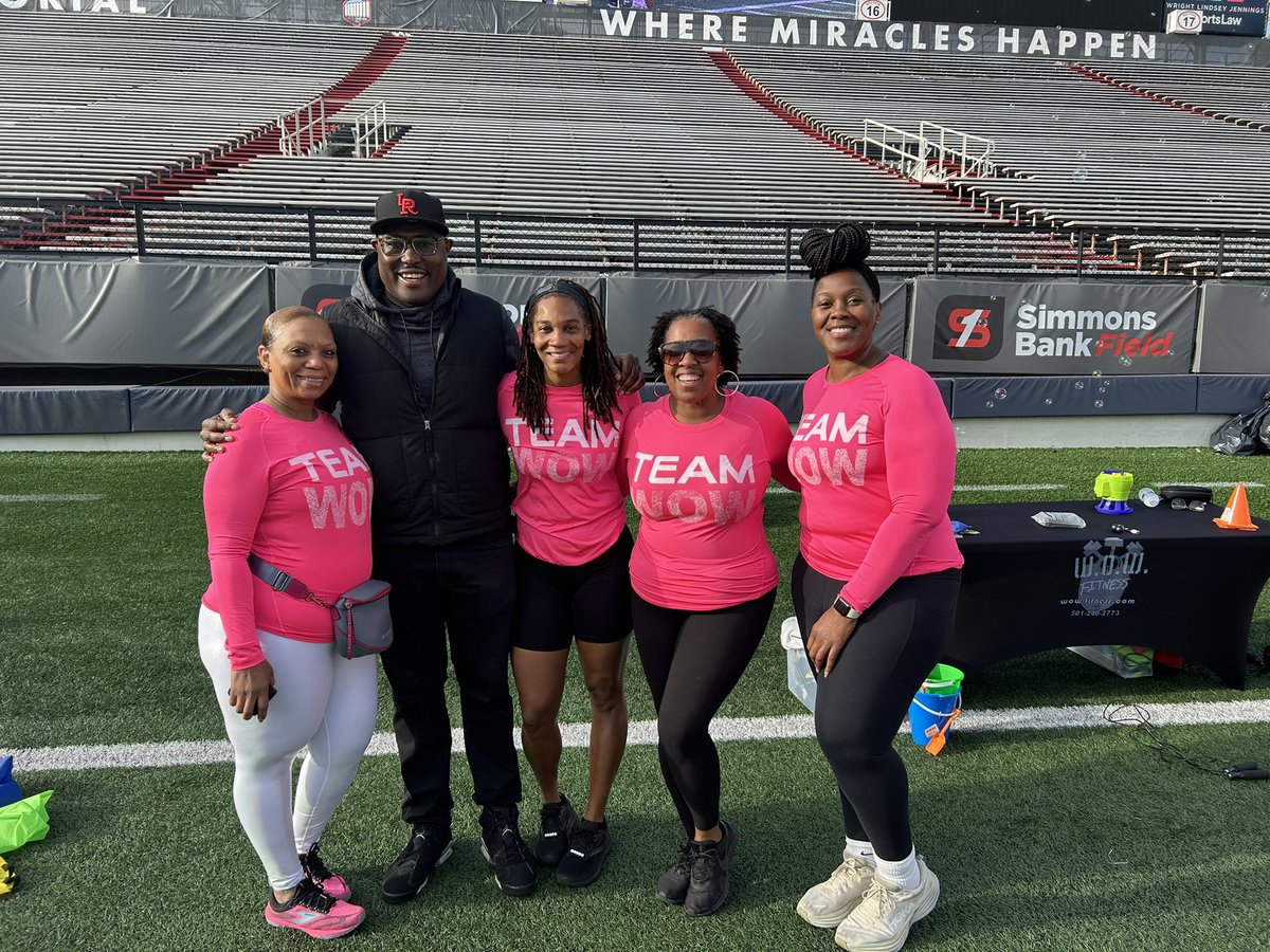 FrankScottJr's tweet photo. Honored to speak at @uamshealth’s 5th Annual Be A Part of the Cure Walk this morning. Little Rock proudly stands with survivors, researchers & families in the fight against cancer. Together, we are part of the cure. #BeAPartOfTheCure #LittleRockStrong #UAMS https://t.co/oyFiDgmDBr