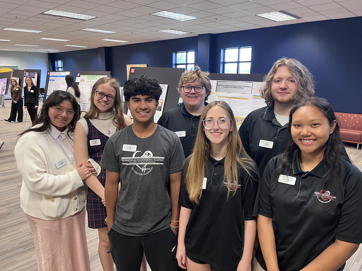 21stBioMedEngAcademy (@olathebioeng) on Twitter photo Fantastic job at the Heartland BioInnovation contest this week! We placed 1st, 2nd, and 3rd in the Engineering poster presentation division and 1st in the Pitch competition! Great job Biomed juniors!!! <a href="/Olathe21st/">21stCenturyAcademies</a> <a href="/OlatheSouthHS/">Olathe South HS</a> Fantastic job at the Heartland BioInnovation contest this week! We placed 1st, 2nd, and 3rd in the Engineering poster presentation division and 1st in the Pitch competition! Great job Biomed juniors!!! <a href="/Olathe21st/">21stCenturyAcademies</a> <a href="/OlatheSouthHS/">Olathe South HS</a>