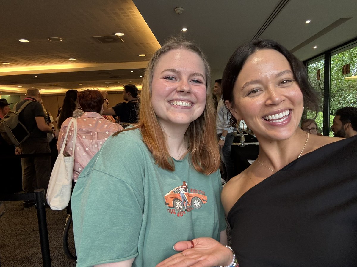 Ivcychen's tweet image. she’s sooooo buggie bear pookie babie princess bubba coded 🦋✨🐛🐞🥹