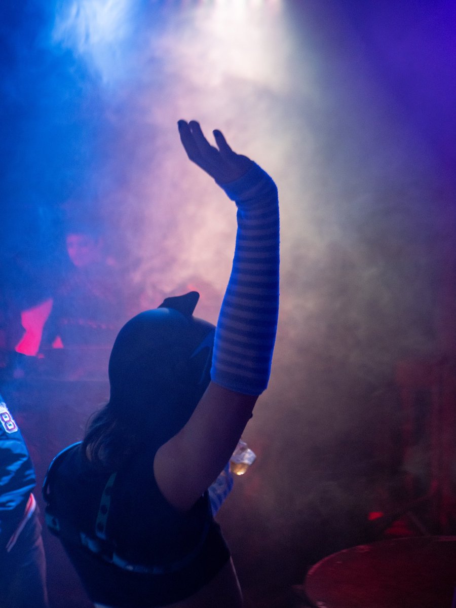 a hazy brained dog in a hazy looking club :P