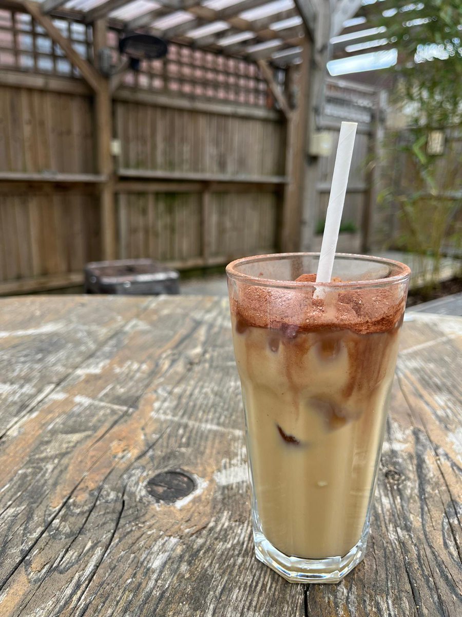 Summer Special:

TIRAMIBRU

The condensed milk plays with the tasting notes of the coffee, giving inspiration to the name Tiramibru - a cold brew based drink that tastes like a liquid form of tiramisu!

- Brazil IP Farm cold brew concentrate
- Condensed milk
- Milk