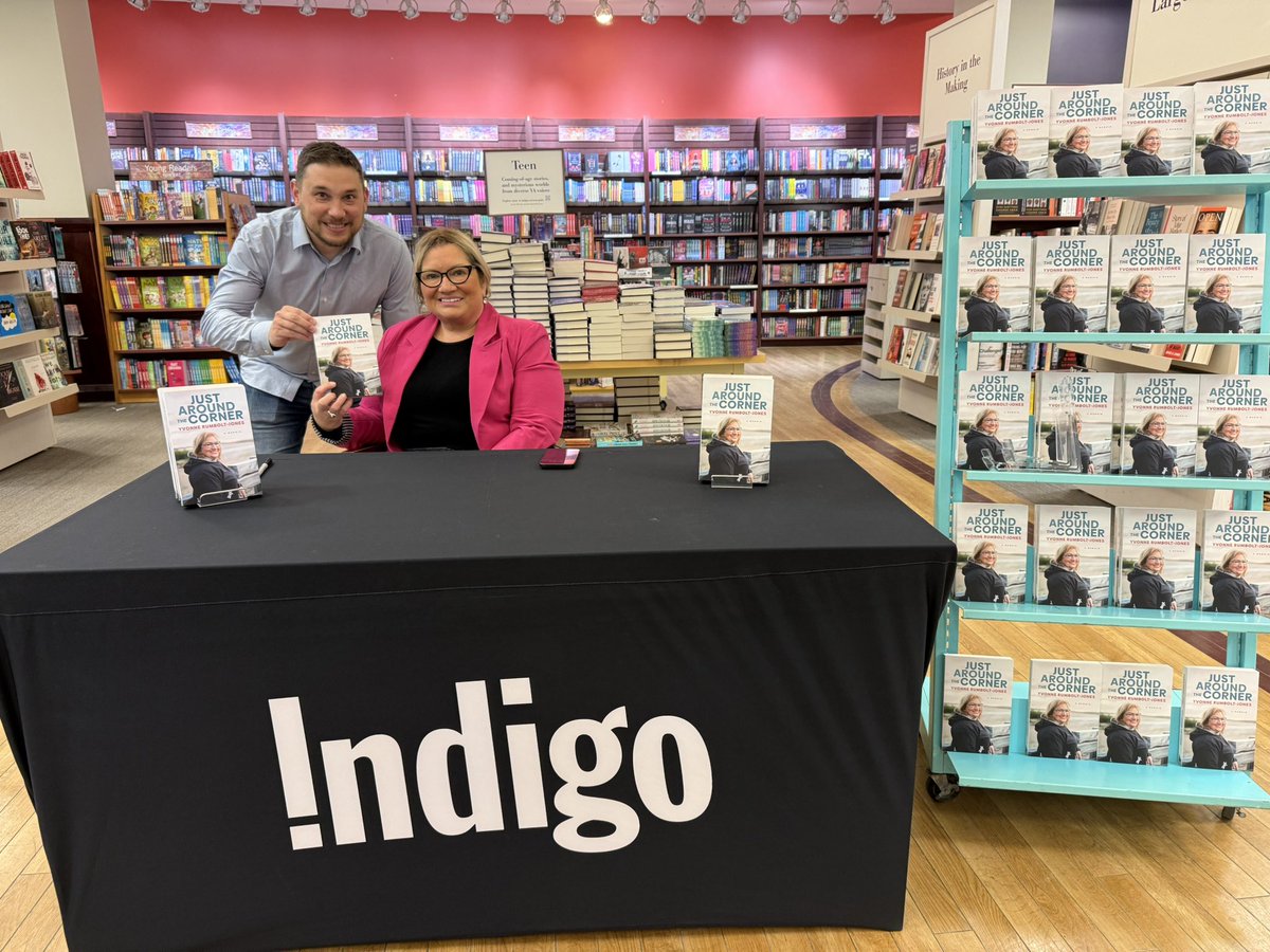 Yvonne Jones (@yvonnejjones) on Twitter photo Indigo -Chapters in <a href="/CityofStJohnsNF/">CityofStJohns</a> signing books today. Happy to meet so many wonderful people. Indigo -Chapters in <a href="/CityofStJohnsNF/">CityofStJohns</a> signing books today. Happy to meet so many wonderful people.