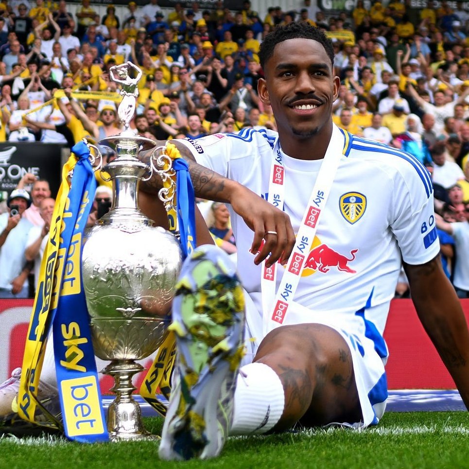 CHAMPIONS AGAIN OLÉ OLÉ 😍🏆 #NewProfilePic