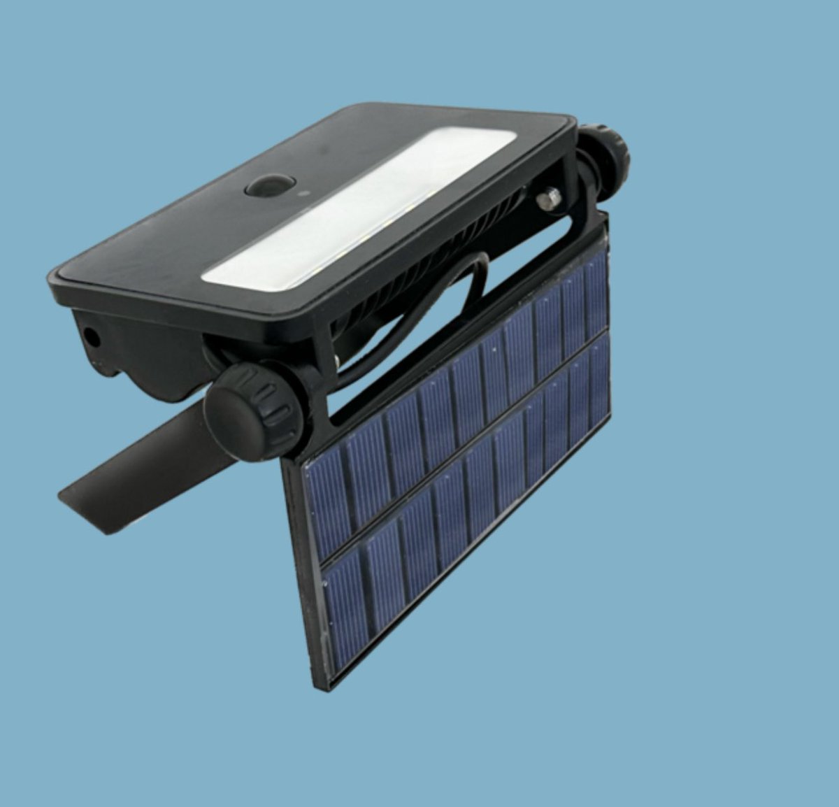 SILVERSANZ's tweet image. Ilumina con potencia en cualquier apagón: proyector LED 30W IP65 de Silver Electronics.
#Apagón #LuzDeEmergencia #ProyectorLED #IP65 #IluminaciónExterior #SilverElectronics #RespaldoEnergético #SinOscuridad