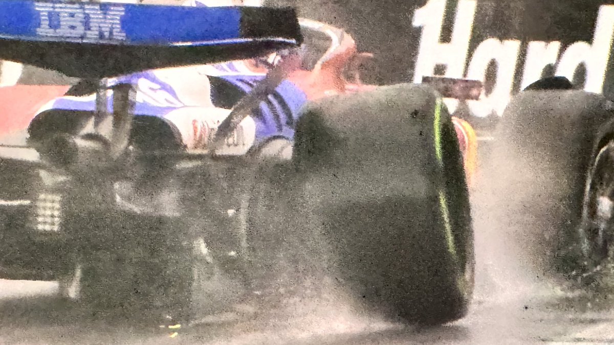 🇺🇸 #MiamiGP | #Formula1 
🏁 #CharlesLeclerc into the wall 

#Formula1 #Ferrari #sprintrace