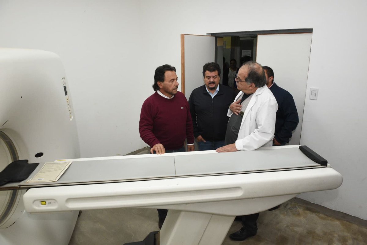 Ministro Camacho (@minscamacho) on Twitter photo En los hospitales de Metán, Rosario de la Frontera y El Potrero estamos ejecutando importantes obras con una premisa: una política sanitaria federal, descentralizada e igualitaria. Como sostiene el gobernador <a href="/GustavoSaenzOK/">Gustavo Sáenz</a>, la salud es una inversión en #Salta. En los hospitales de Metán, Rosario de la Frontera y El Potrero estamos ejecutando importantes obras con una premisa: una política sanitaria federal, descentralizada e igualitaria. Como sostiene el gobernador <a href="/GustavoSaenzOK/">Gustavo Sáenz</a>, la salud es una inversión en #Salta.