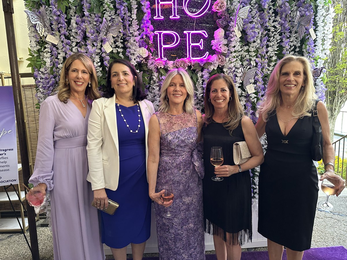 A great night in Greenwich raising money to find a cure for Alzheimer's disease. To dear friends Robyn Carpenter and Jane Sprung and the other co-chairs, well done! It was an inspiring evening and a successful one for this important cause.