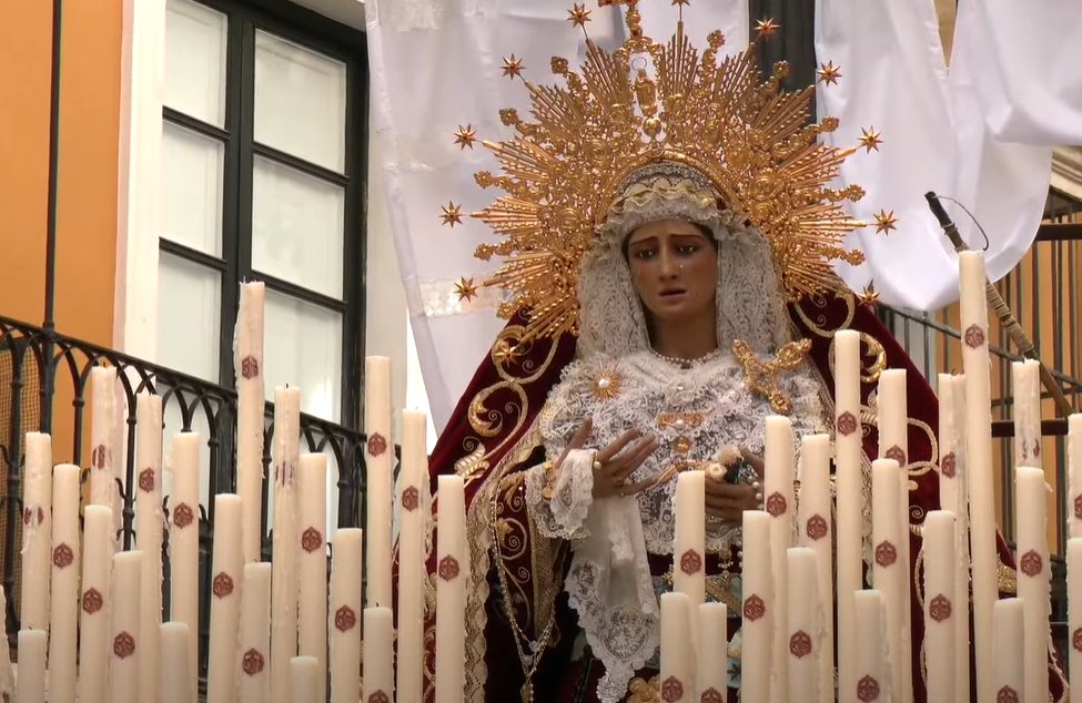 โข ๐๐๐๐ร๐ ๐๐ ๐๐๐๐๐๐๐ โข๐ฏ๏ธ (@pasiondsevilla) on Twitter photo La Virgen de los Desamparados, por las calles de Sevilla. <a href="/HDesamparados/">Hermandad de los Desamparados</a>
#GloriasSevilla25 La Virgen de los Desamparados, por las calles de Sevilla. <a href="/HDesamparados/">Hermandad de los Desamparados</a>
#GloriasSevilla25