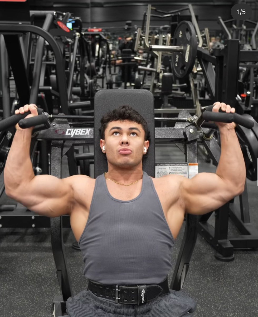 devbernardo_'s tweet image. “You also know what your end is, and it is here, serving. Here you will be, you will apologize on your knees while you say "I sent".”