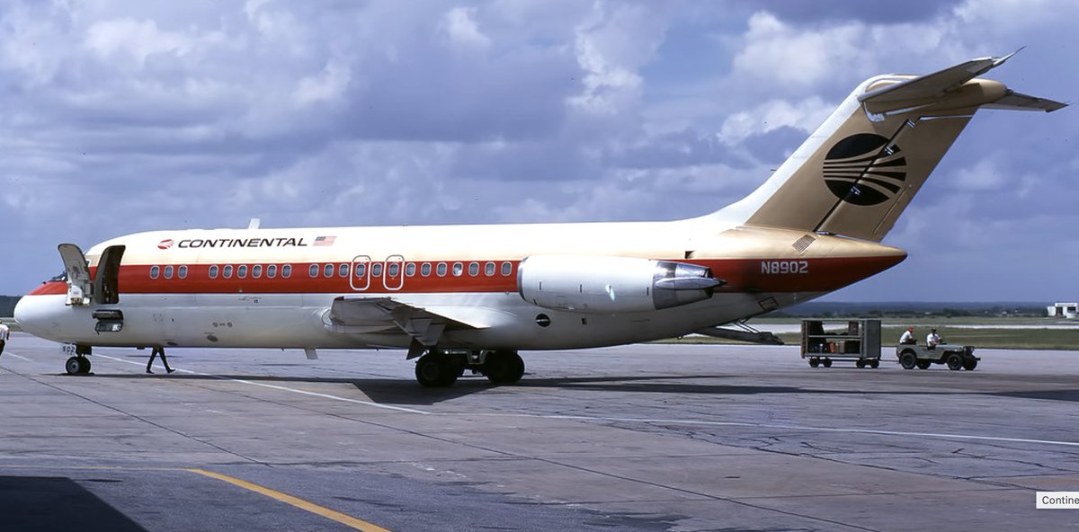 flycontinental1's tweet image. Admit it. You love sitting in the back of the plane with those noisy engines. #airplane #airplanes #avgeek #avgeeks #travel #ContinentalAirlines #DC9