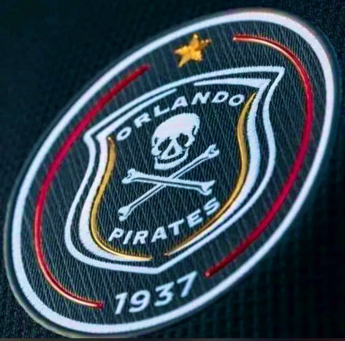MELL_911's tweet photo. Pirates won! Let us enjoy this, stop telling us about how you’ll get us next week. #piratesfan https://t.co/rfuEvMX8yn