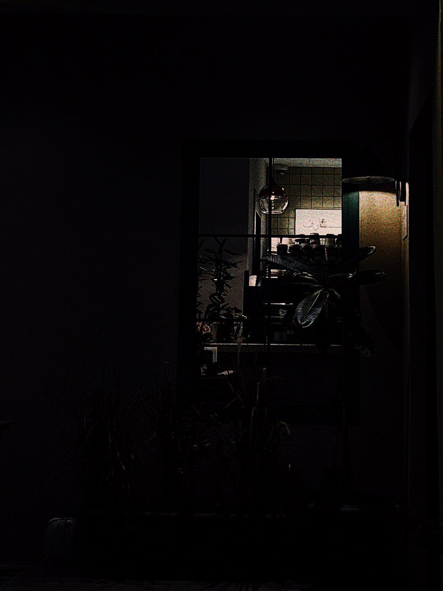 Badrosis's tweet image. Exotic places and people pt.2