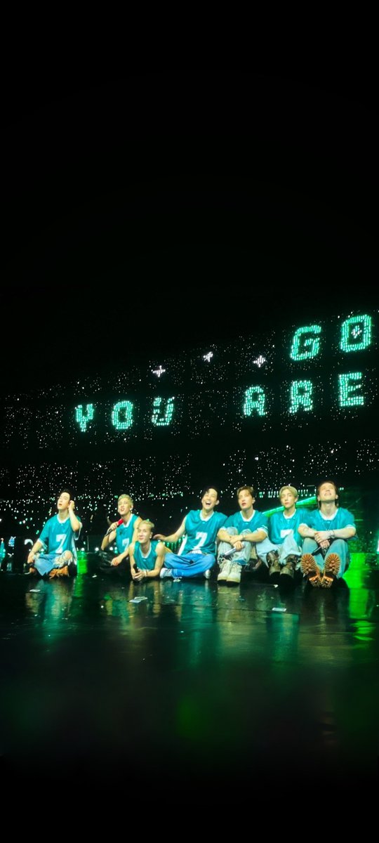 screensevens's tweet photo. GOT7 wallpaper ✨

#GOT7_NESTFESTinBKK_Day2 https://t.co/kSzf2DH6j1