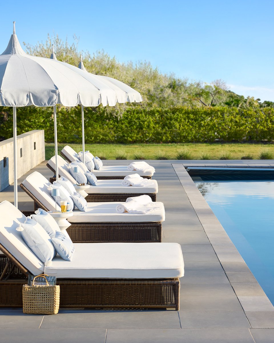 For a limited time: 20% off everything and free shipping. #serenaandlily bit.ly/3EziViJ

Featured: 
Eastport Umbrella
Pacifica Double Chaise - Earth 
Amagansett Martini Table
Mallorca Pool Towel