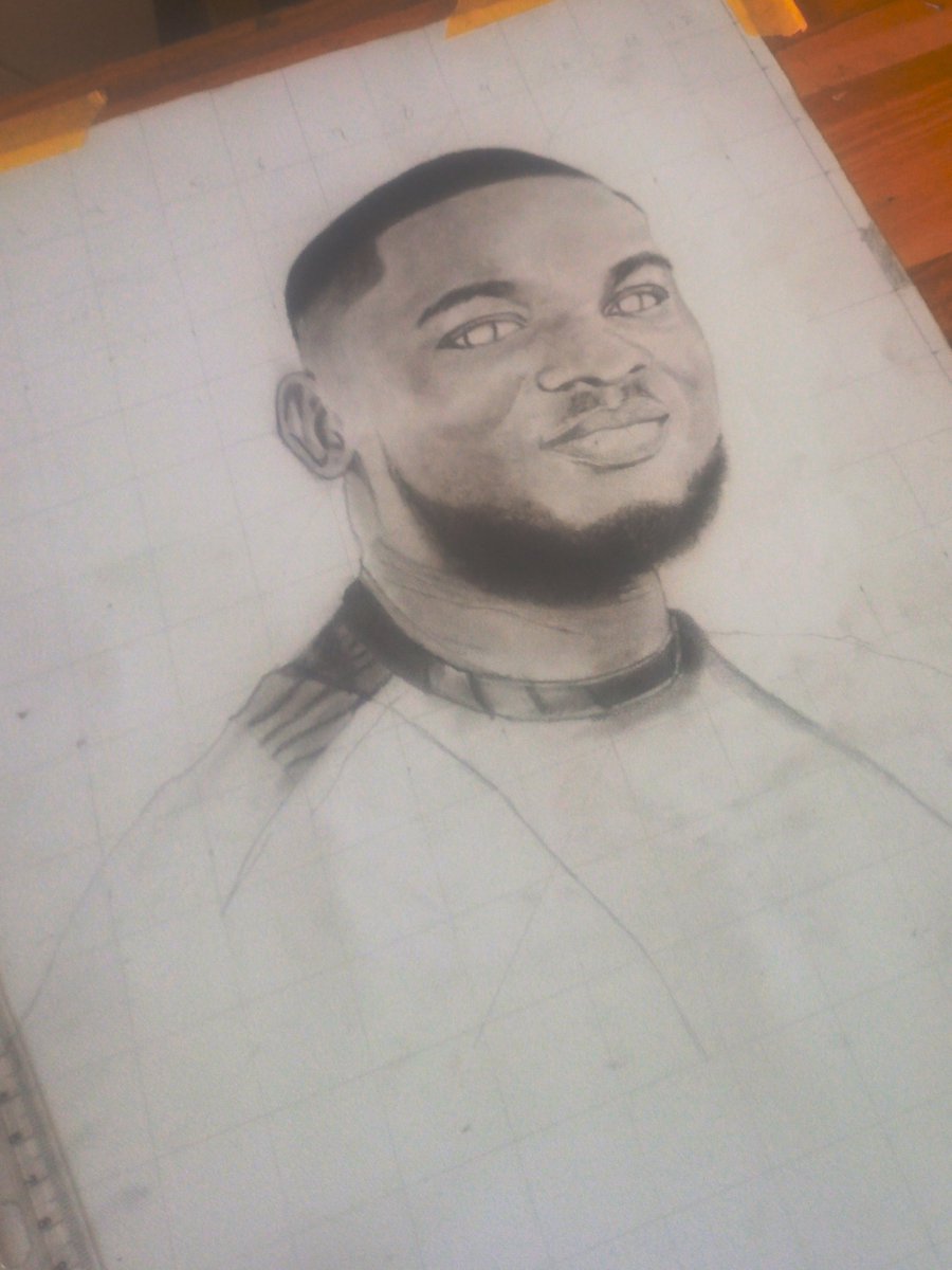 IdiowoS's tweet photo. When it comes to drawing the human body, which part do you think is the most challenging to capture? For me,  I think it's all about getting the details right. 
Need a custom pencil art piece? you are just a DM away from your desired pencilwork.  #PencilArt https://t.co/fB7mMu0lRw