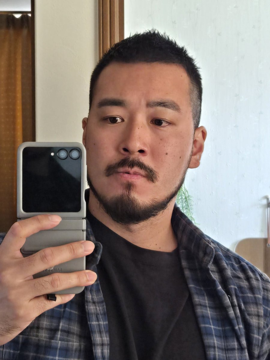 久しぶりに坊主ぽくしたぽ。