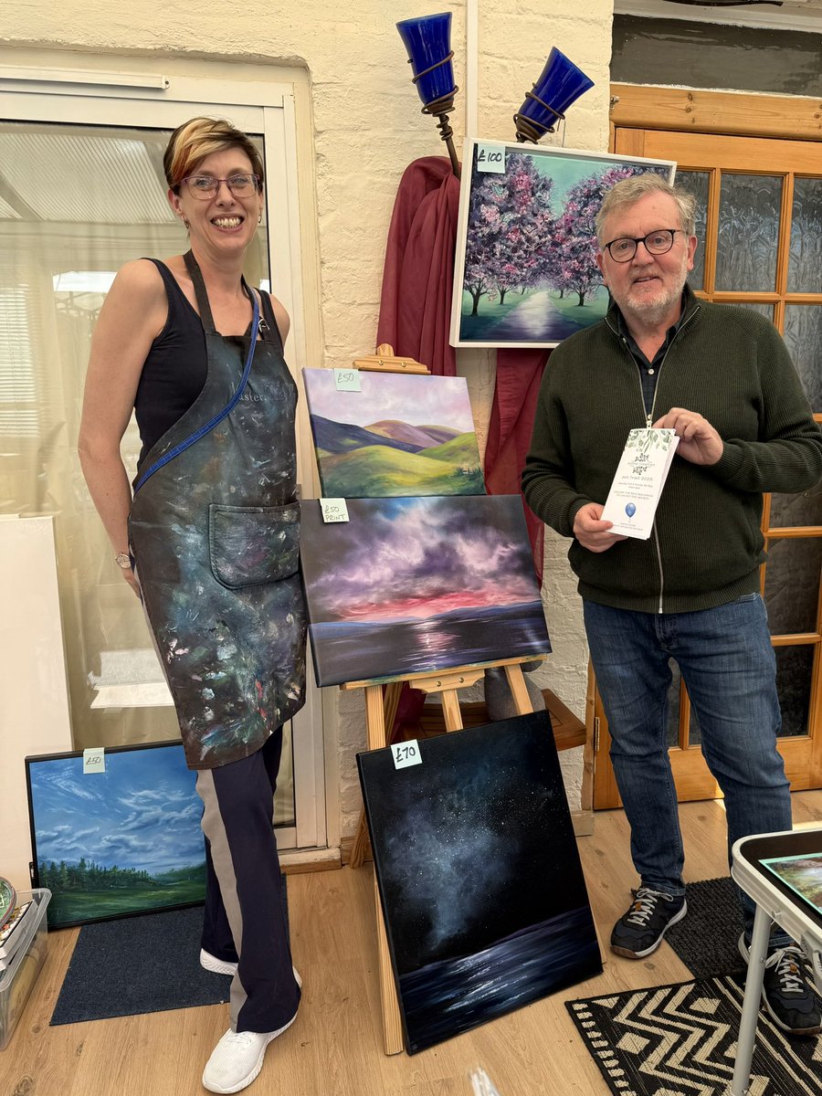 A familiar face out and about on the Moffat Creatives Art Trail 2025! Helen is such a talented artist. The Trail is on again tomorrow so do pop by and see her work if you can and that of all the other Moffat artists taking part.