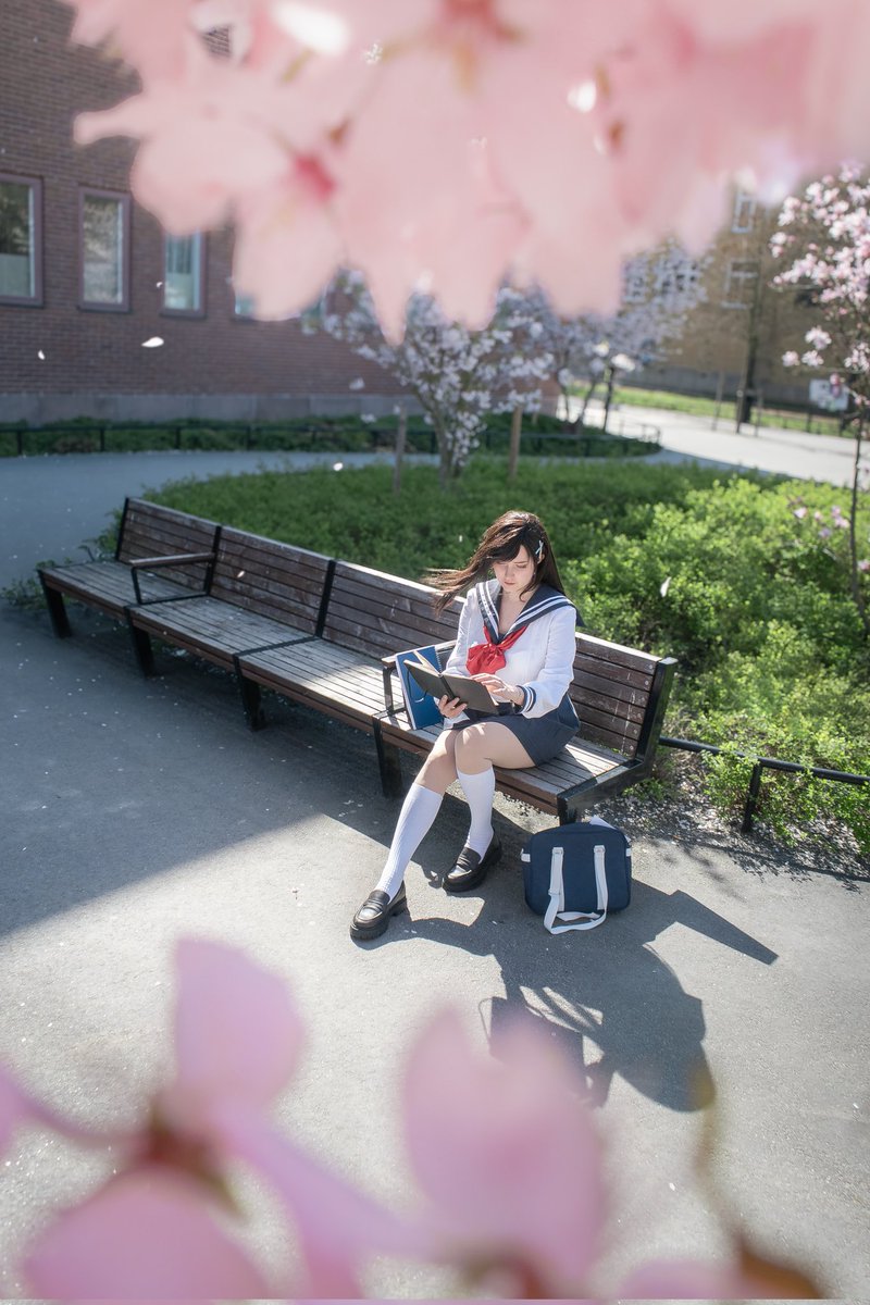 Happy Birthday Tifa!♥️

With a brand new photo and cosplay from the FF7EC campaign! It all started off as an April fools joke but look at us now🌸

Happy I was able to snap some quick pics before the cherry blossom went away!