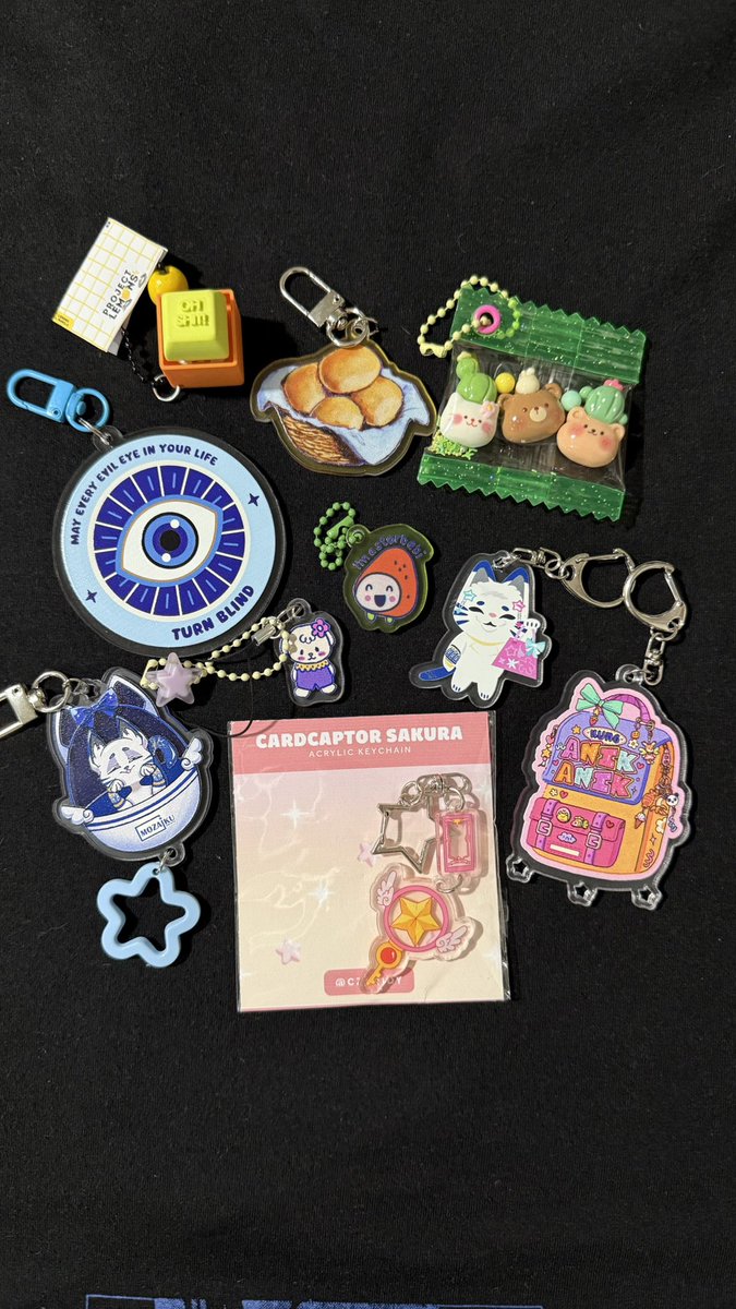 keychain &amp; charms haul from:

PROJECT LEMONS <a href="/MachuNaraja/">Matthew Naraja | PoTA: Bacolod Summer - Table B9</a> <a href="/chomkeemart/">Chomkee Mart</a> FANDOM FEEELS <a href="/PaolaPaperie/">Paola Paperie • PlannerCon Table 71</a> MOZAIKU PRINTS <a href="/CzariDy/">czari</a> &amp; ANIK ANIK YEAR 2 freebie designed by <a href="/sardonictuna/">tracee 𓆝⋆ comms open!</a>! 🙌