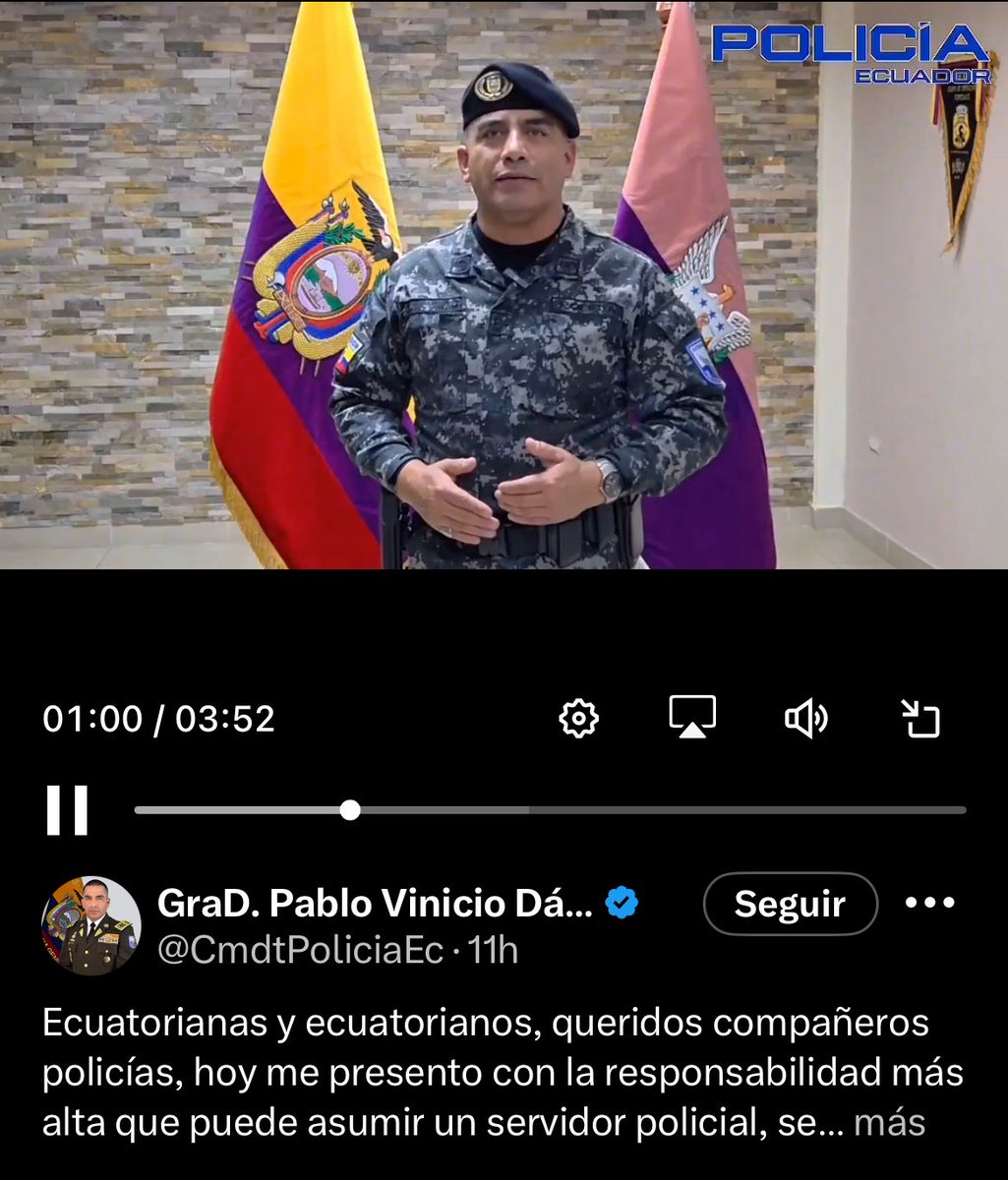 Bueno, supongo que los patriotas que se indignaron en el pasado porque Alondra Santiago modificó unas estrofas del himno nacional, ahora mismo estarán exigiendo vehementemente la remoción del flamante Comandante General, considerando que ha cambiado los colores de nuestra bandera