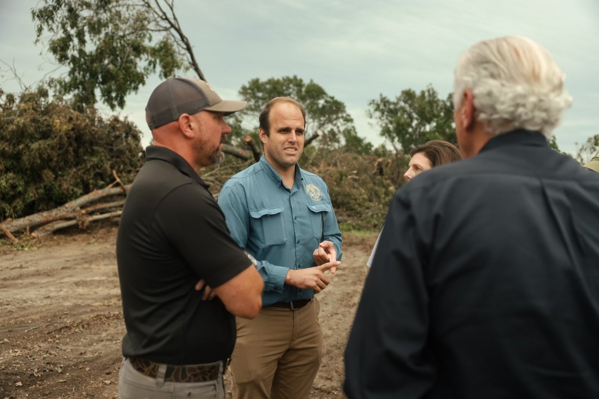 Gov. Henry McMaster (@henrymcmaster) on Twitter photo Congratulations to my agriculture advisor <a href="/wrcodysimpson3/">Cody Simpson</a> on being appointed State Executive Director for the SC Farm Service Agency. A 5th-generation farmer, Cody’s deep roots within our agriculture community and passion for rural SC will serve our farmers and foresters well. Congratulations to my agriculture advisor <a href="/wrcodysimpson3/">Cody Simpson</a> on being appointed State Executive Director for the SC Farm Service Agency. A 5th-generation farmer, Cody’s deep roots within our agriculture community and passion for rural SC will serve our farmers and foresters well.