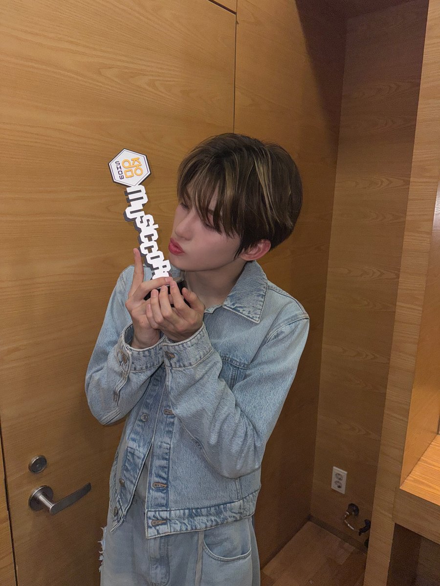 HANJIHOONPICS's tweet photo. #JIHOON Weverse Update 💌 

#지훈 #한지훈 #TWS #투어스 https://t.co/MAO00DLGSE