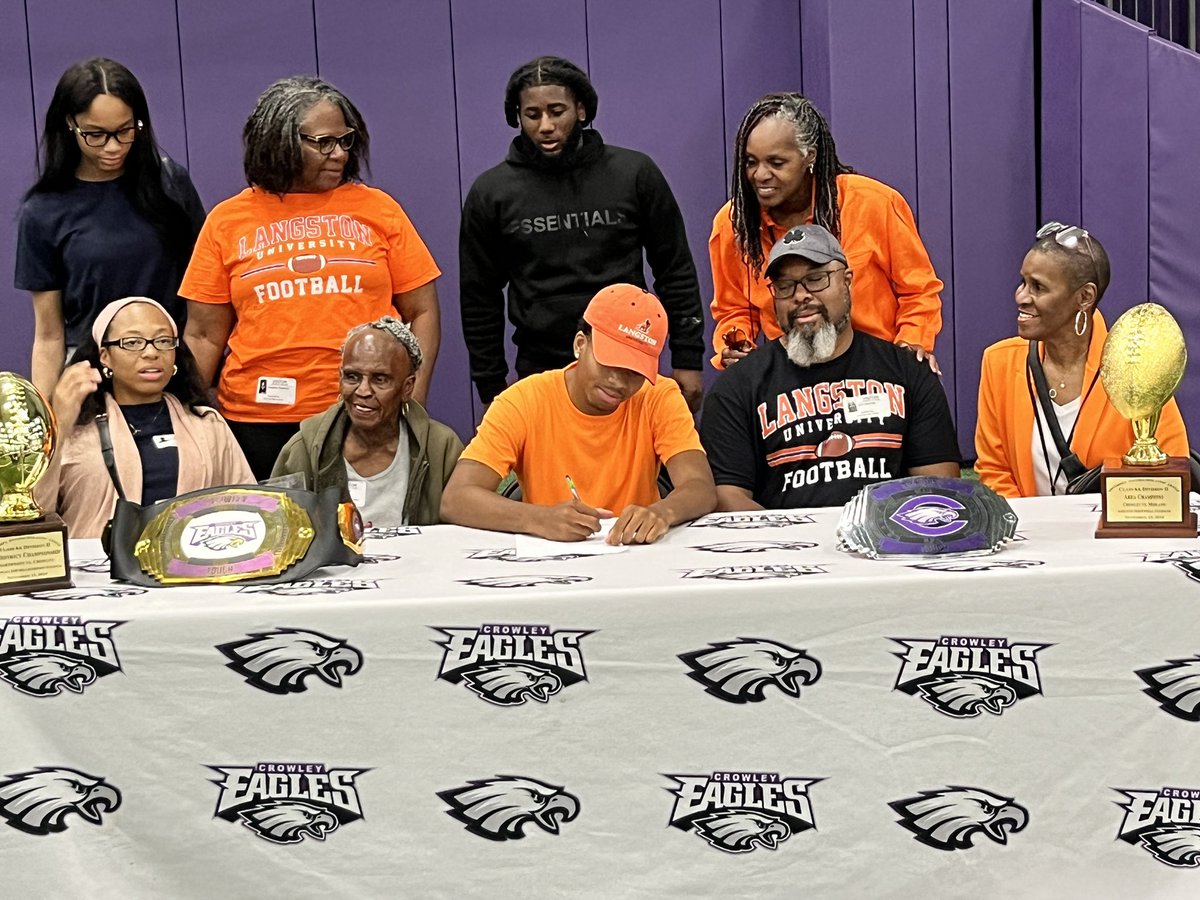 Crowley HS Recruiting tweet media