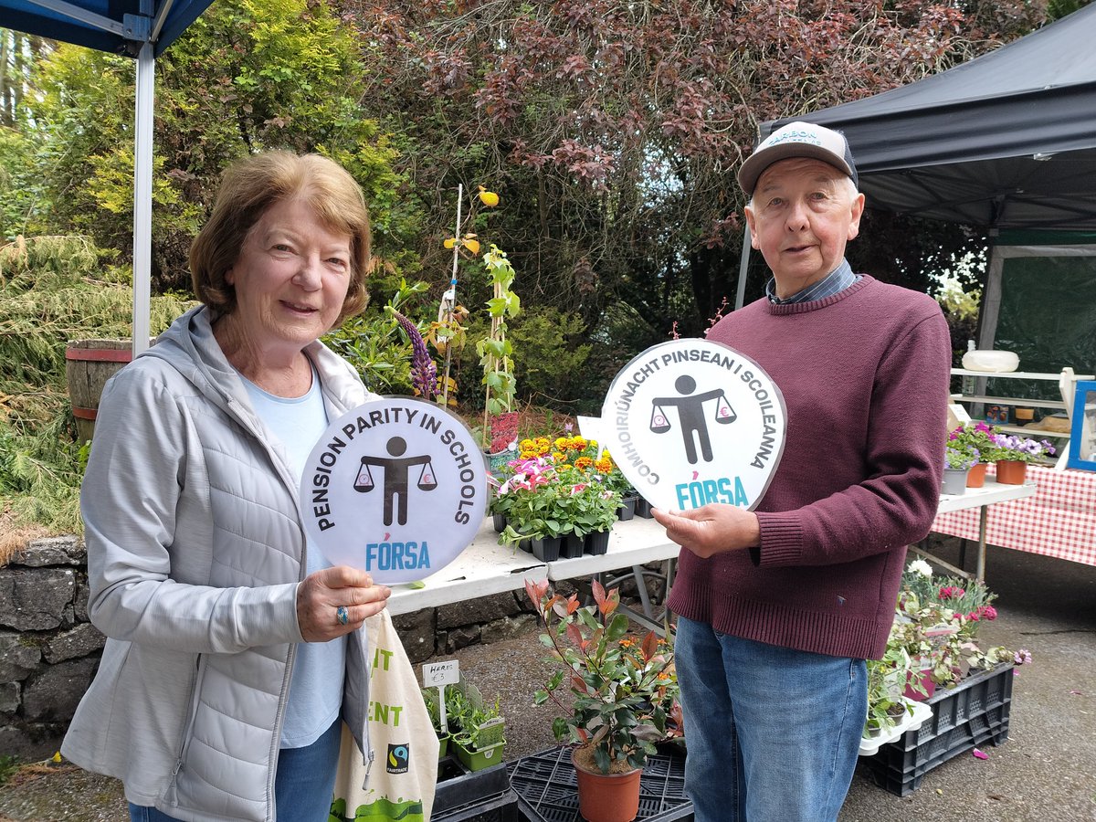 LuisaCarty's tweet photo. Ardrahan fully supports @Forsaschoolsecs in their quest for #pensionparity why should our retirement be any less than others? Public service is being provided by us! Why should we be treated differently? Gender discrimination in the workplace #badgeweek https://t.co/Q6Px6tjKYN