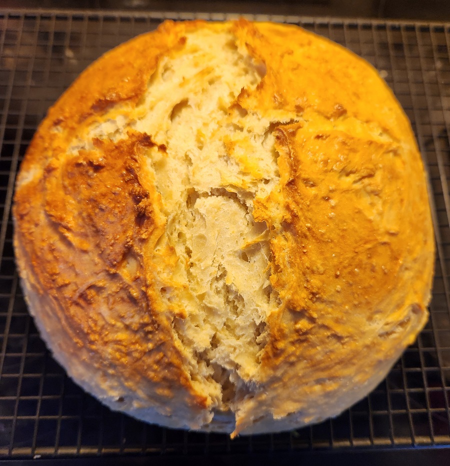 esmonaco1's tweet image. Sam's Place: Easy Crusty Italian Bread samsplaces.com/2024/04/easy-c…  #homemade #Italianbread #bread #Cooking #baking