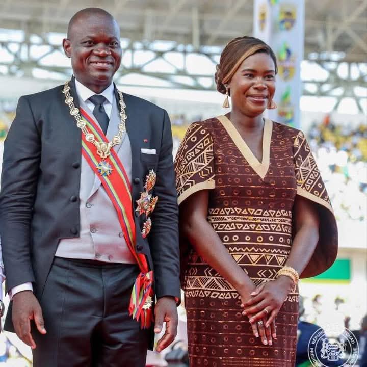 L'investiture présidentielle d'aujourd'hui ouvre un nouveau chapitre dans l'histoire de notre belle nation. Que ces moments symbolisent l'espoir, l'unité et le progrès pour tous les Gabonais !