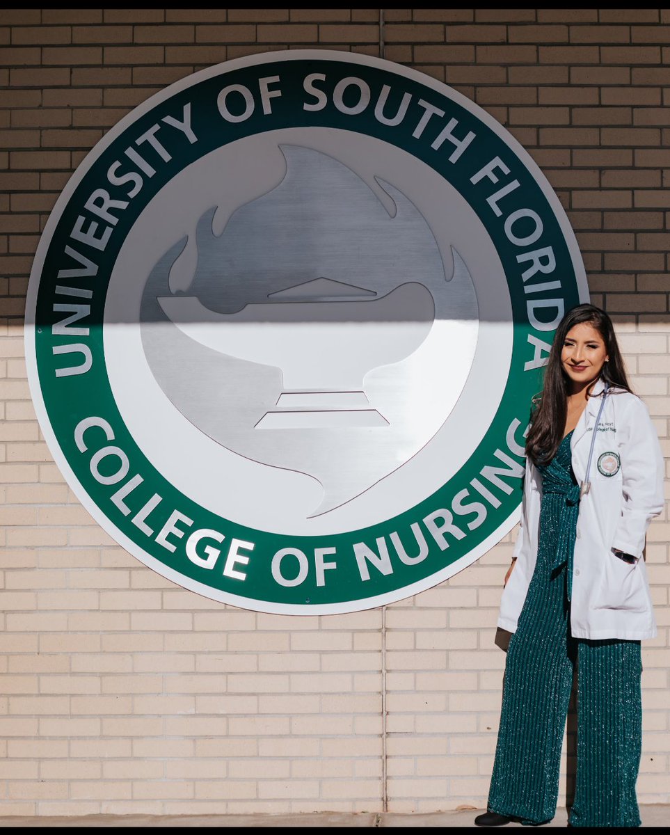 6 years ago I graduated FNP 🎉🎉
Still currently working my dream job and prn in the ER 🙏 🥹 blessed
#mexican #fnp