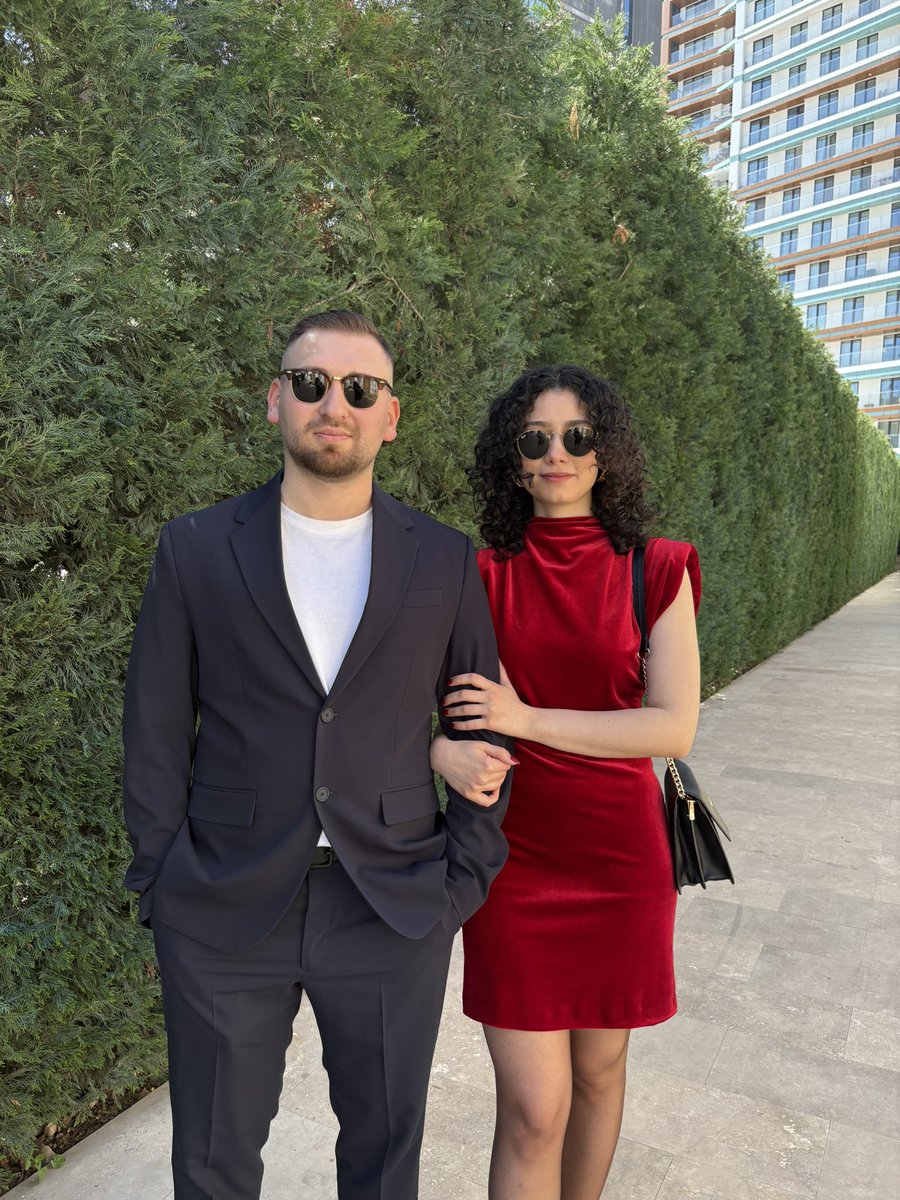 catonfuture's tweet image. bugün bayaaaa bi havalıydık