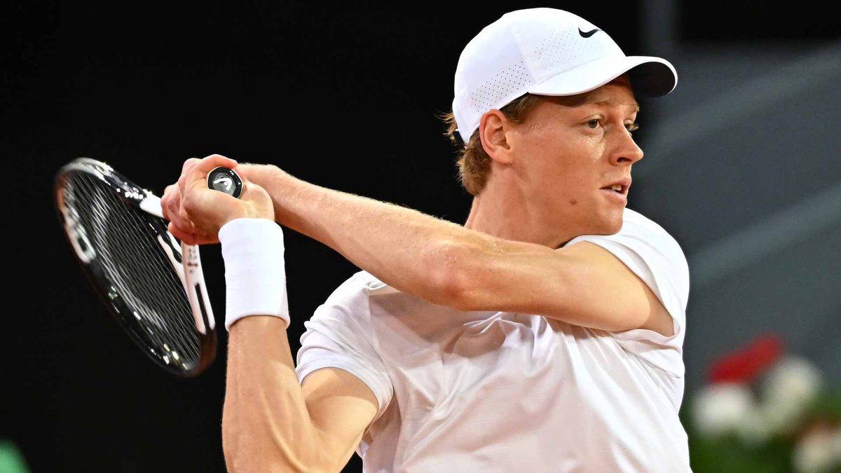 🇮🇹 Jannik Sinner will have his first practice at the Rome Masters on Monday at 7PM (local time) 

🎟️ Regular ground passes will allow ticket holders to see him practice on Campo Centrale