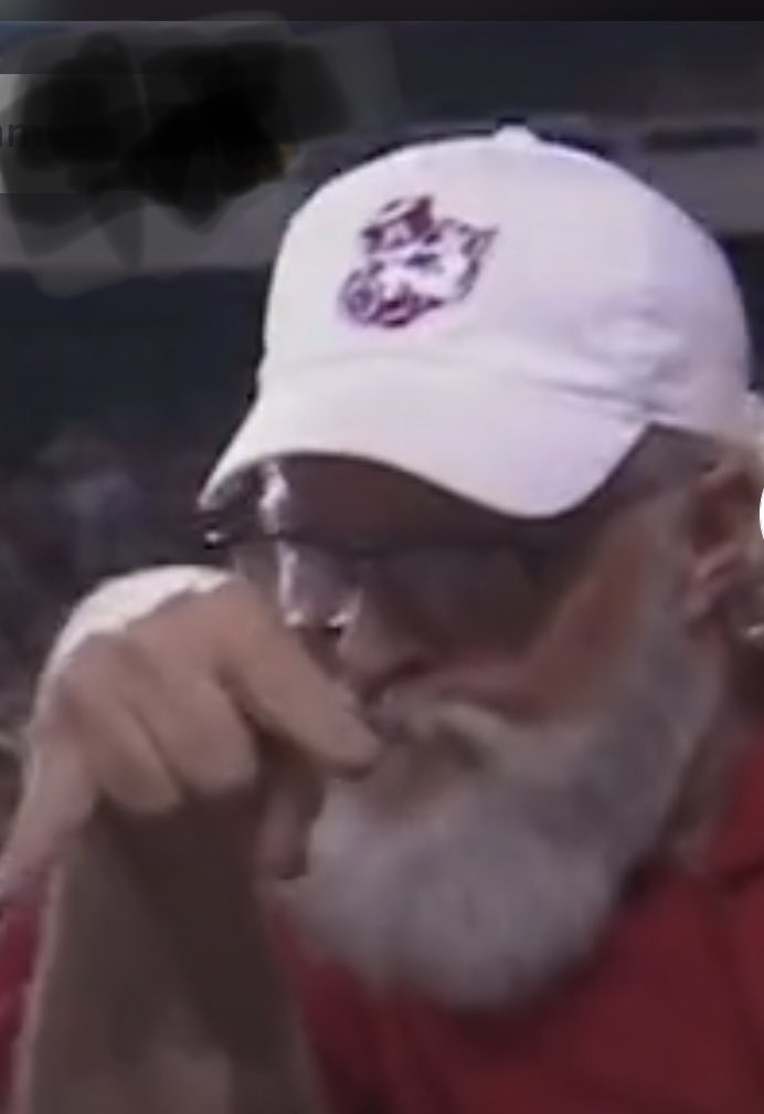 Tim Roach tweet media