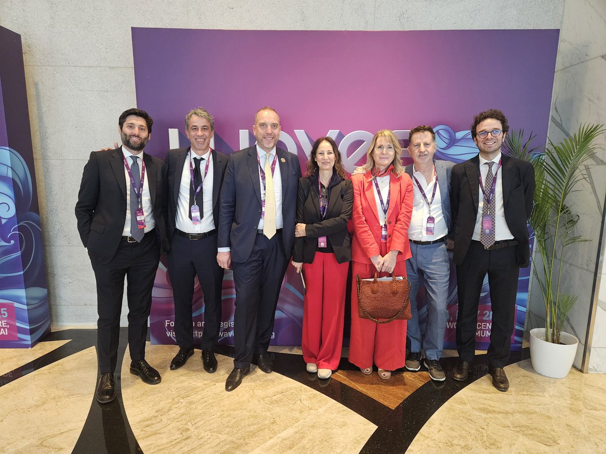 ItalyinIndia's tweet photo. 🇮🇹 on the crest of #WAVES. TV broadcasting companies RAI &amp; Mediaset led by CG Ferrara and @italyinindia participated in the world audio-visual &amp; entertainment summit in Mumbai. Good meetings w/ institutions, including @DrSJaishankar @MIB_India, producers, filmmakers.Action! 🎬 https://t.co/eoDvLvCJ3f
