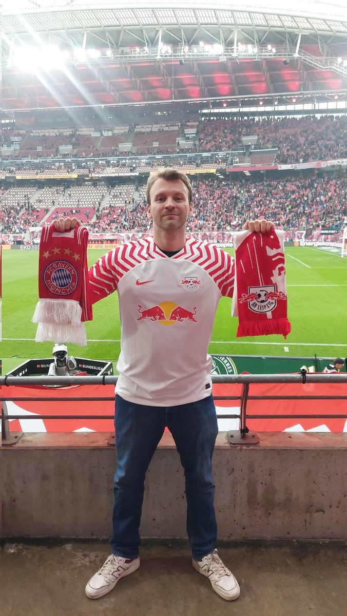 Ale meczycho! 🔥

<a href="/RBLeipzig/">RB Leipzig</a> 3️⃣-3️⃣ <a href="/FCBayern/">FC Bayern München</a> 

⚽️ <a href="/Bundesliga_DE/">BUNDESLIGA</a> <a href="/Bundesliga_EN/">Bundesliga English</a> 🏟

#RBLFCB #Bundesliga #RBLeipzig #FCBayern #Leipzig #Bayern #Bundestak #DomBundesligi