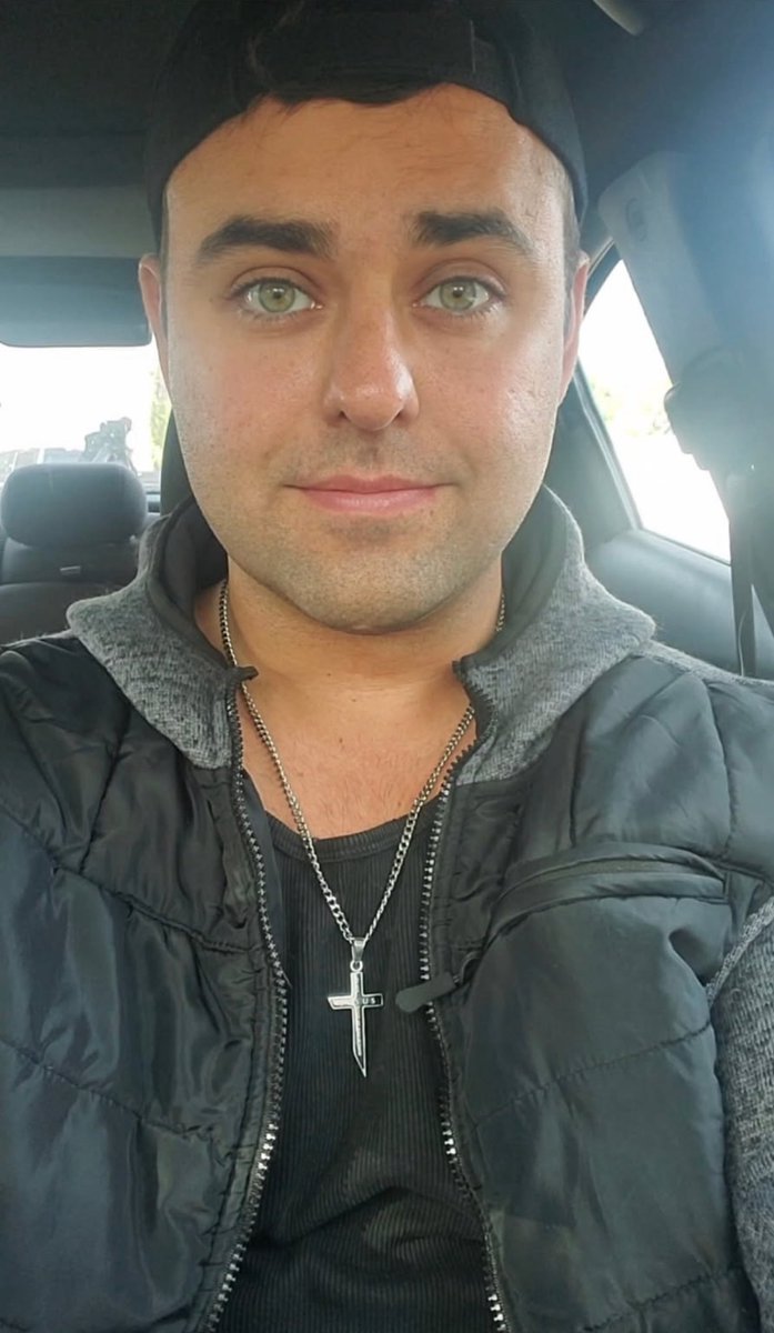 The left is saying that all Trump supporters hate gay people!

I am here to shatter that narrative and I’d like you to join me!

Retweet if you’re a Trump supporter and don’t hate gay people!